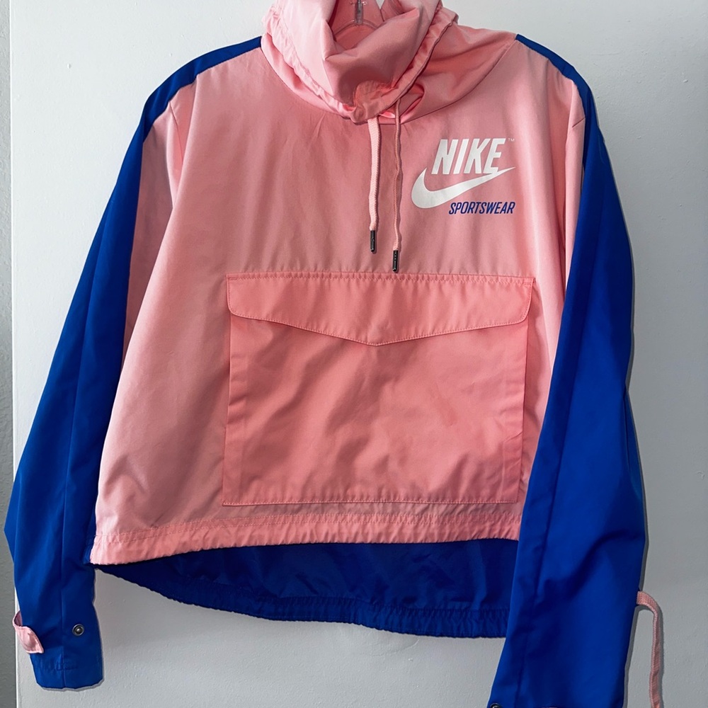 Nike windbreaker